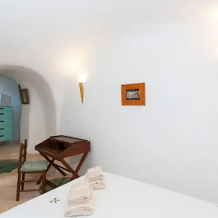 The Winery Estate Villa Megalochori (Santorini)