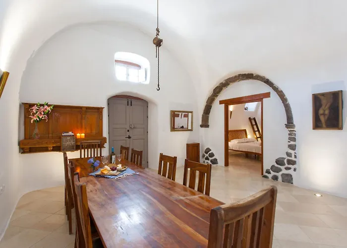 The Winery Estate Вилла Мегалохори