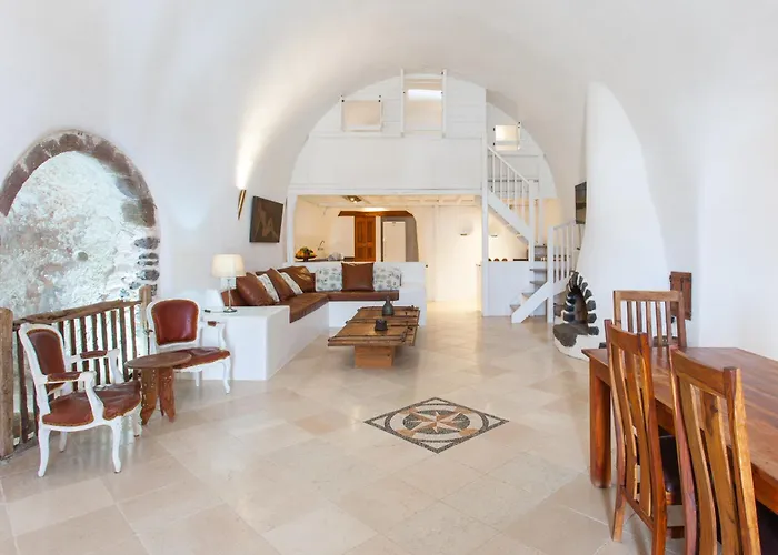 Вилла The Winery Estate *